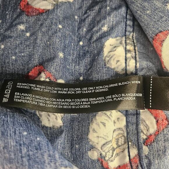 2/$30 Denim & Flower Ricky Singh Short-sleeved Button-down Santa Shirt Size L - Picture 8 of 9